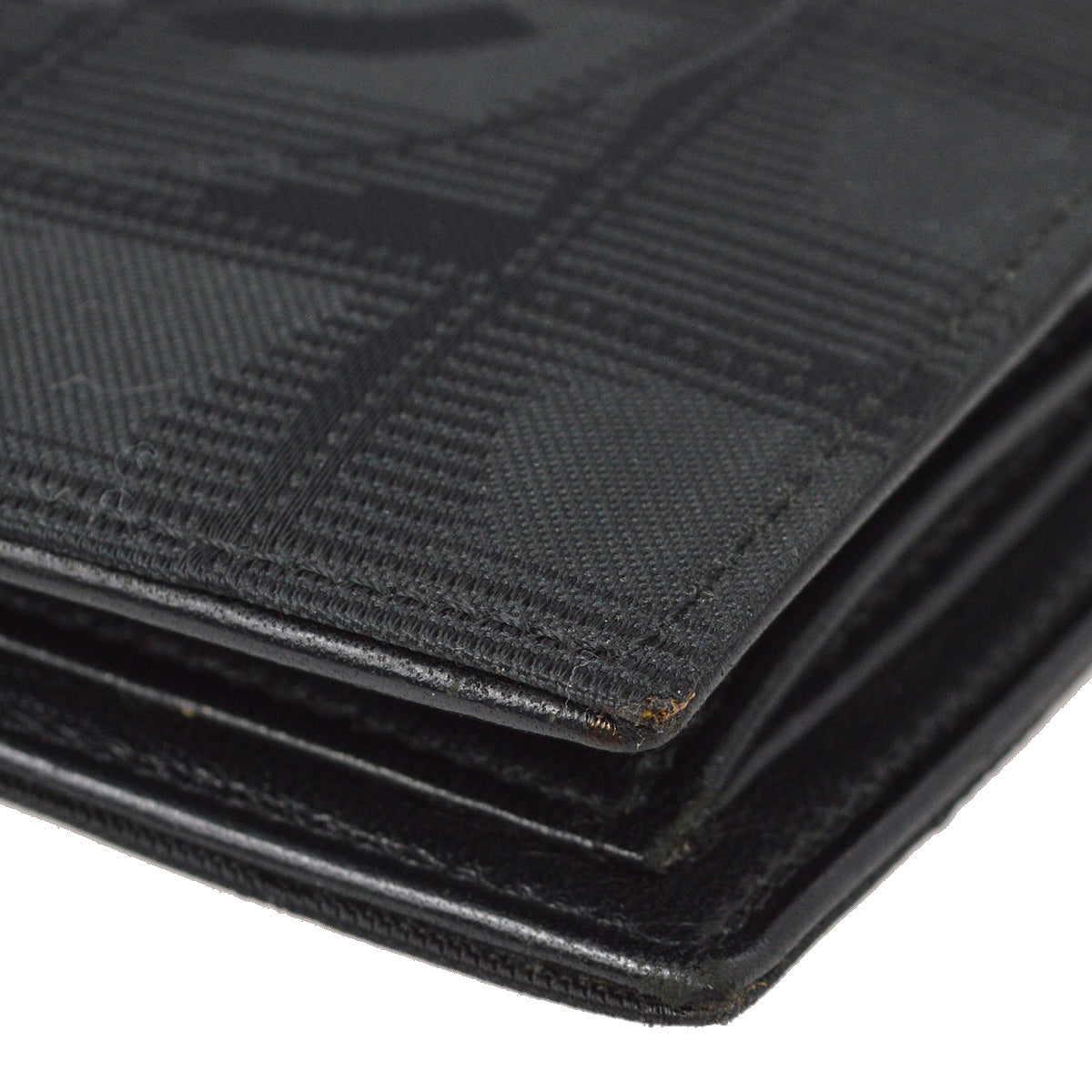 Luxury Chanel 2003-2004 Black New Travel Line Bifold Wallet