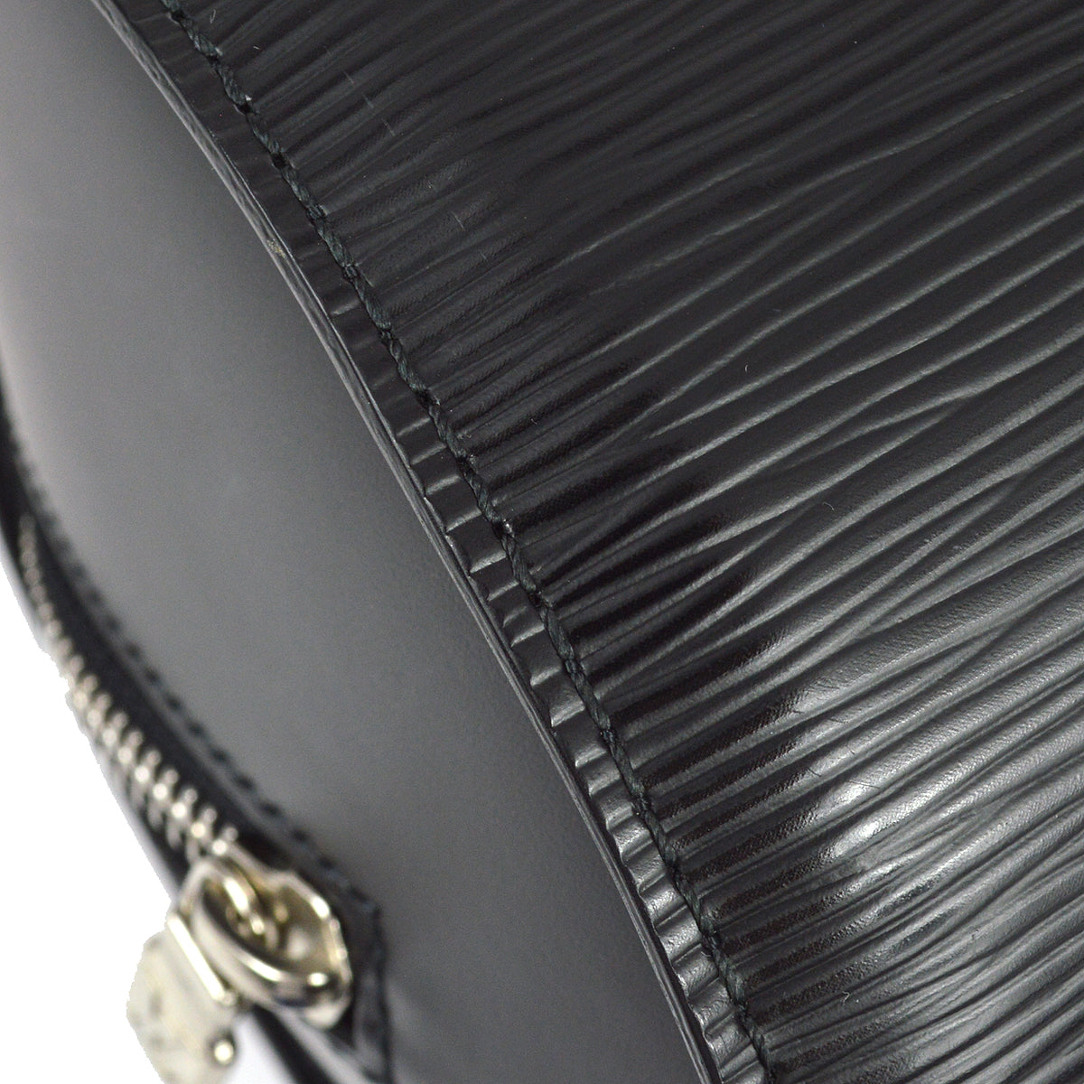 Louis Vuitton 2006 Black Epi Soufflot Handbag M52862