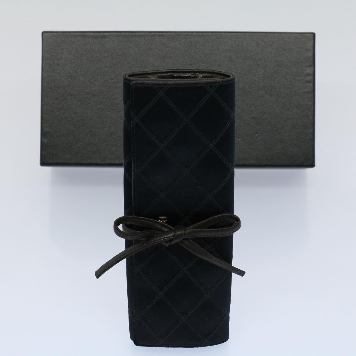 CHANEL Logo CC Clutch Bag