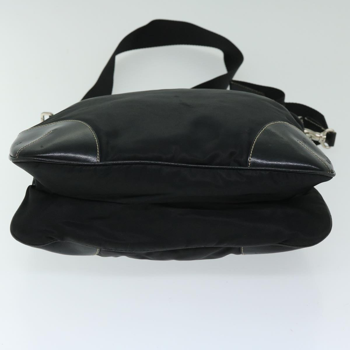 Luxury PradaTessuto Shoulder Bag