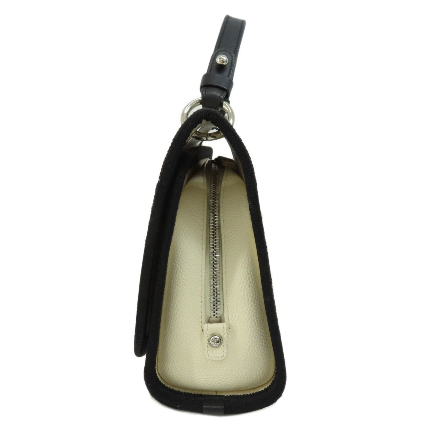 Luxury Chanel Matelasse Shoulder Bag Caviar Skin Women's