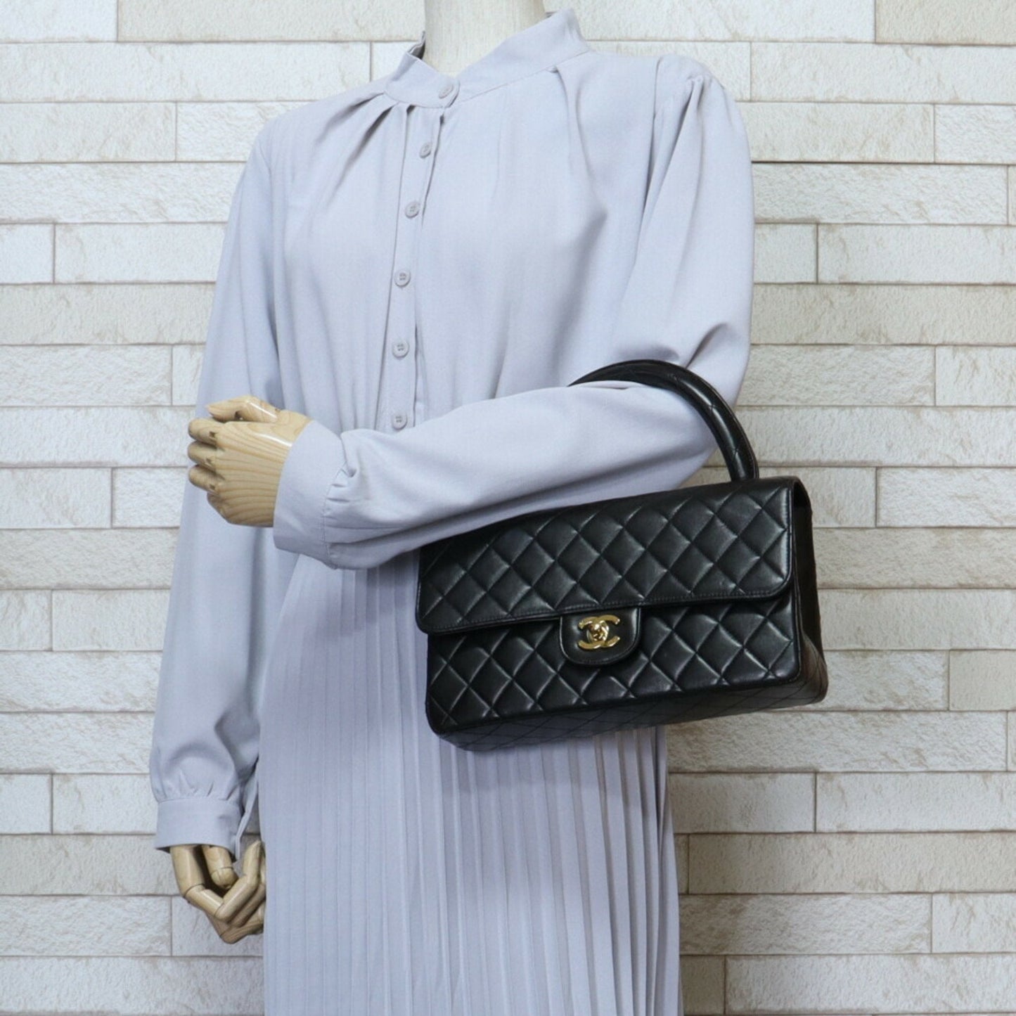 Luxury Chanel Bag Cocomark Matelasse Handbag Lambskin Black Women's