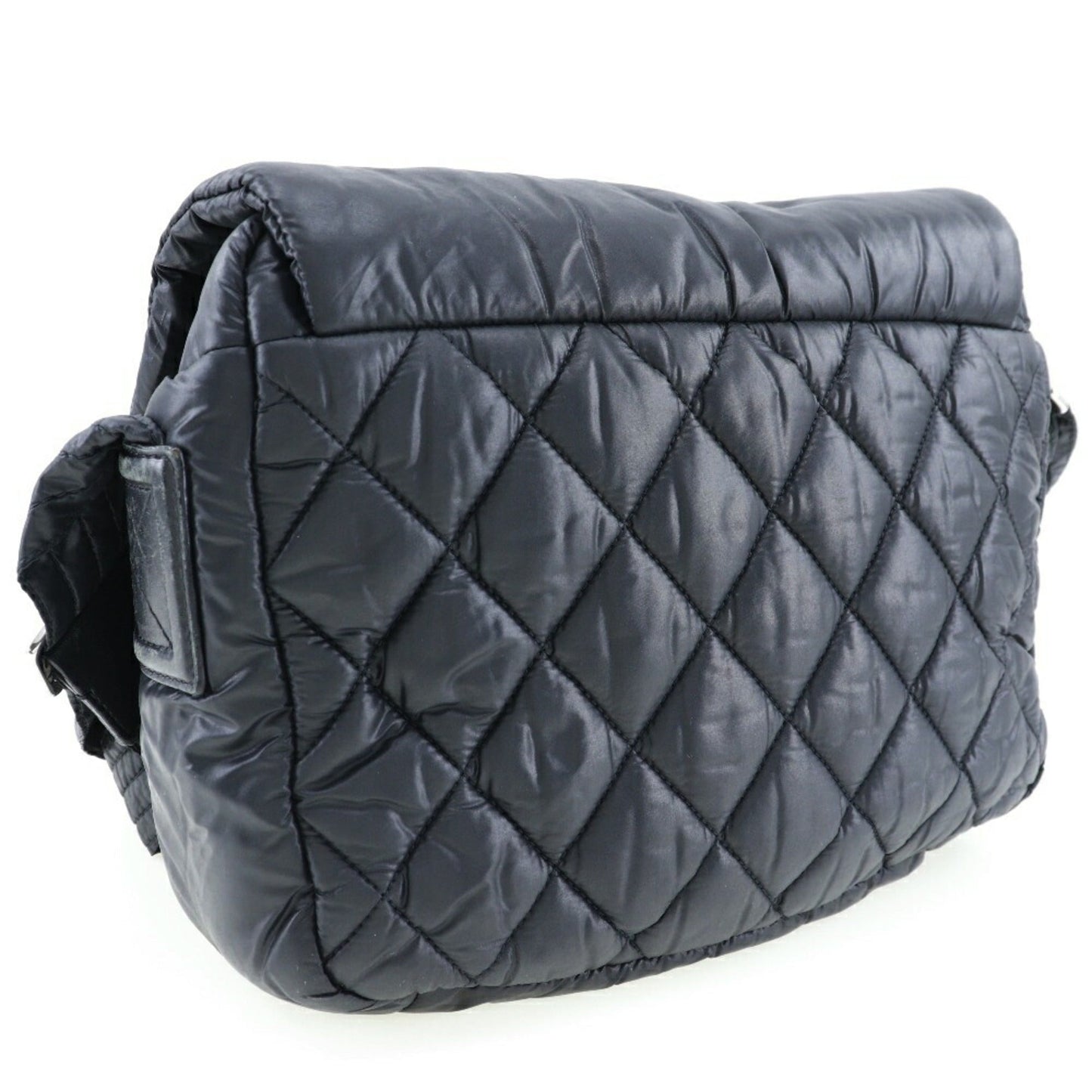 Luxury Chanel Chocolate Bar Shoulder Bag Cococoon Nylon x Leather Made in France Black Crossbody Zipper bar Ladies