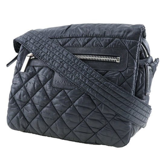 Luxury Chanel Chocolate Bar Shoulder Bag Cococoon Nylon x Leather Made in France Black Crossbody Zipper bar Ladies