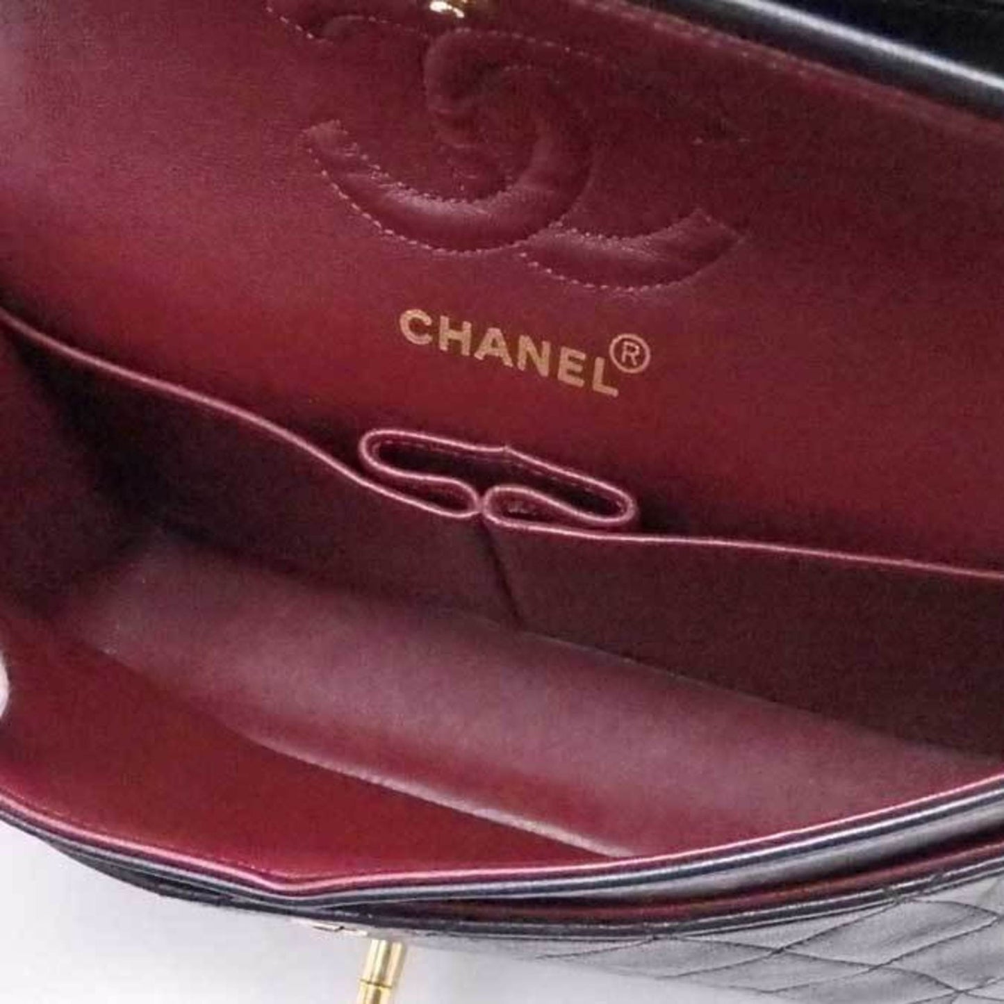 Luxury Chanel shoulder bag matelasse leather / metal black x gold ladies