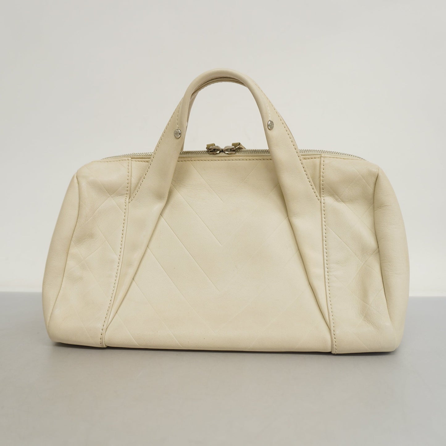 CHANEL  V Stitch Women's Leather Handbag White