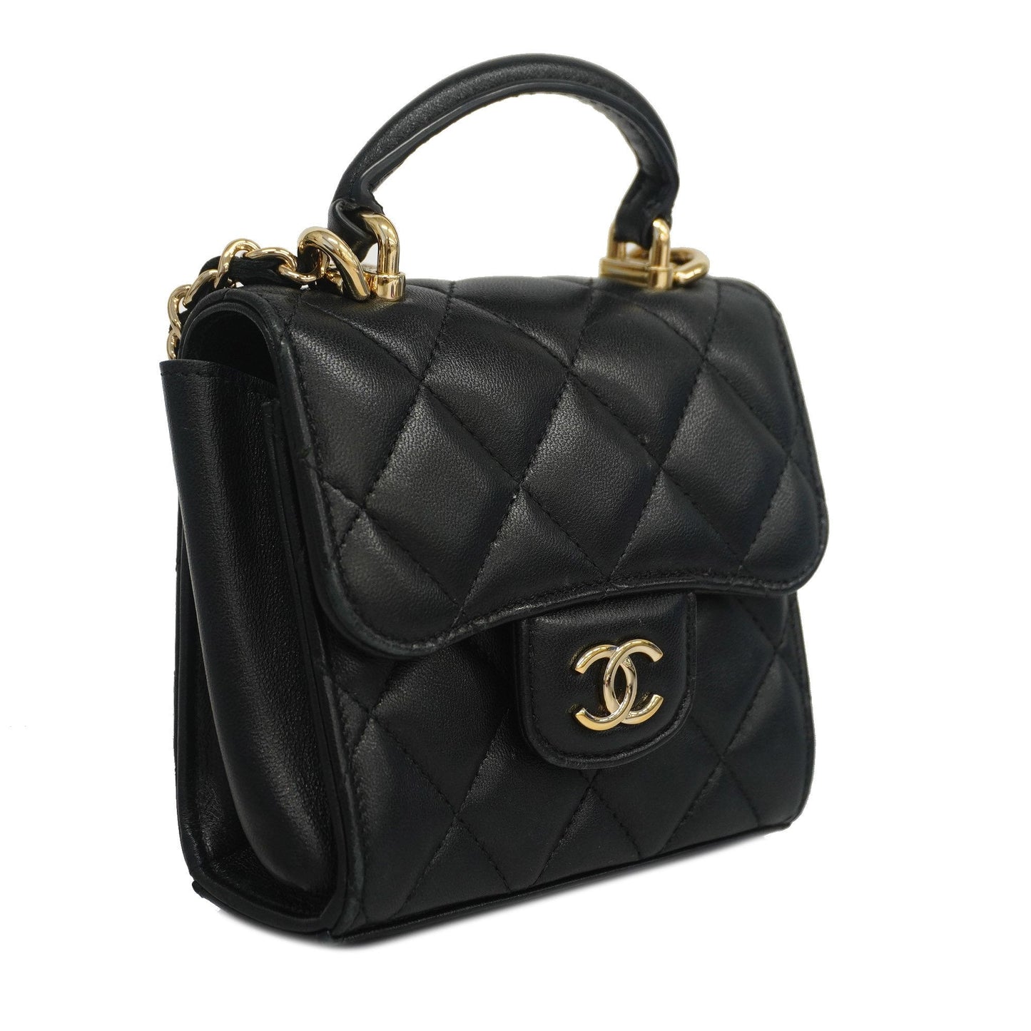 Luxury Chanel  Matelasse Chain Shoulder Women's Lambskin Black