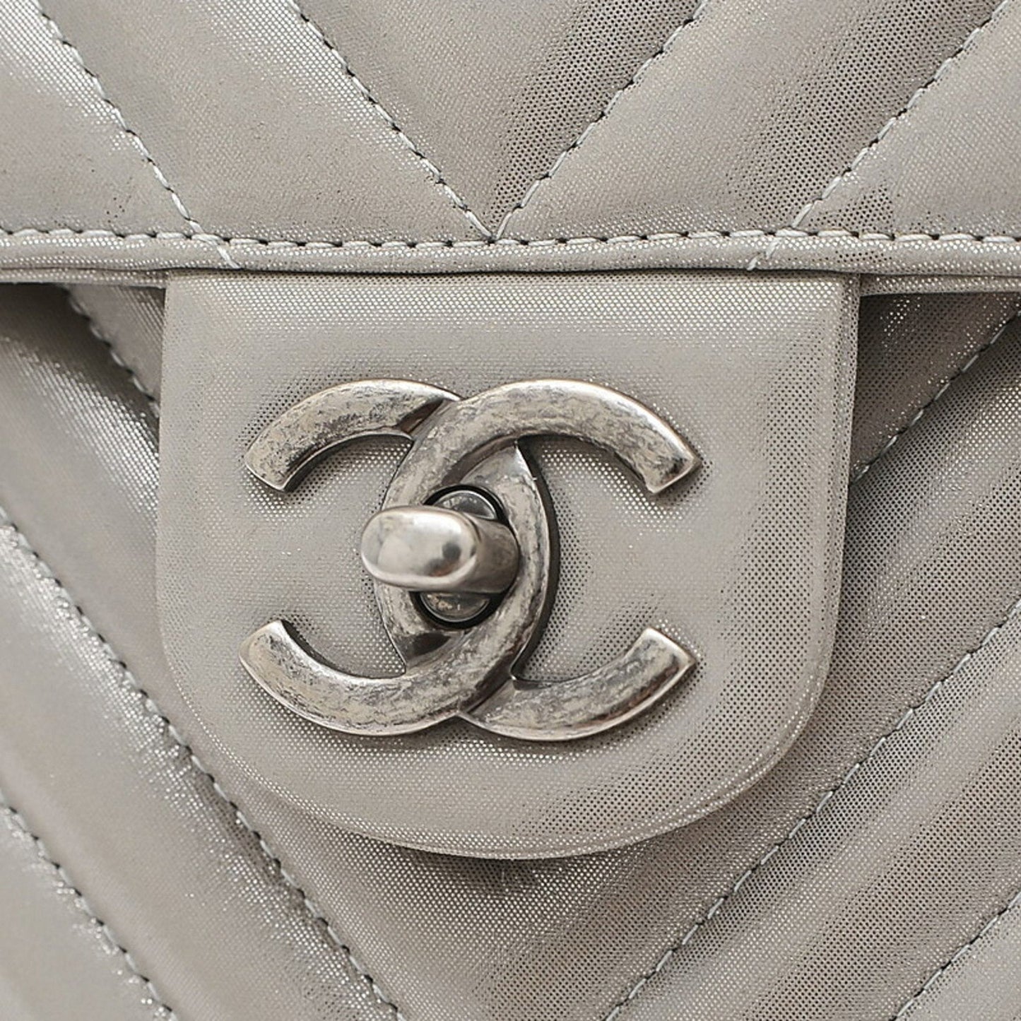 Luxury Chanel Chevron V Stitch Rucksack Backpack Leather Silver A91121