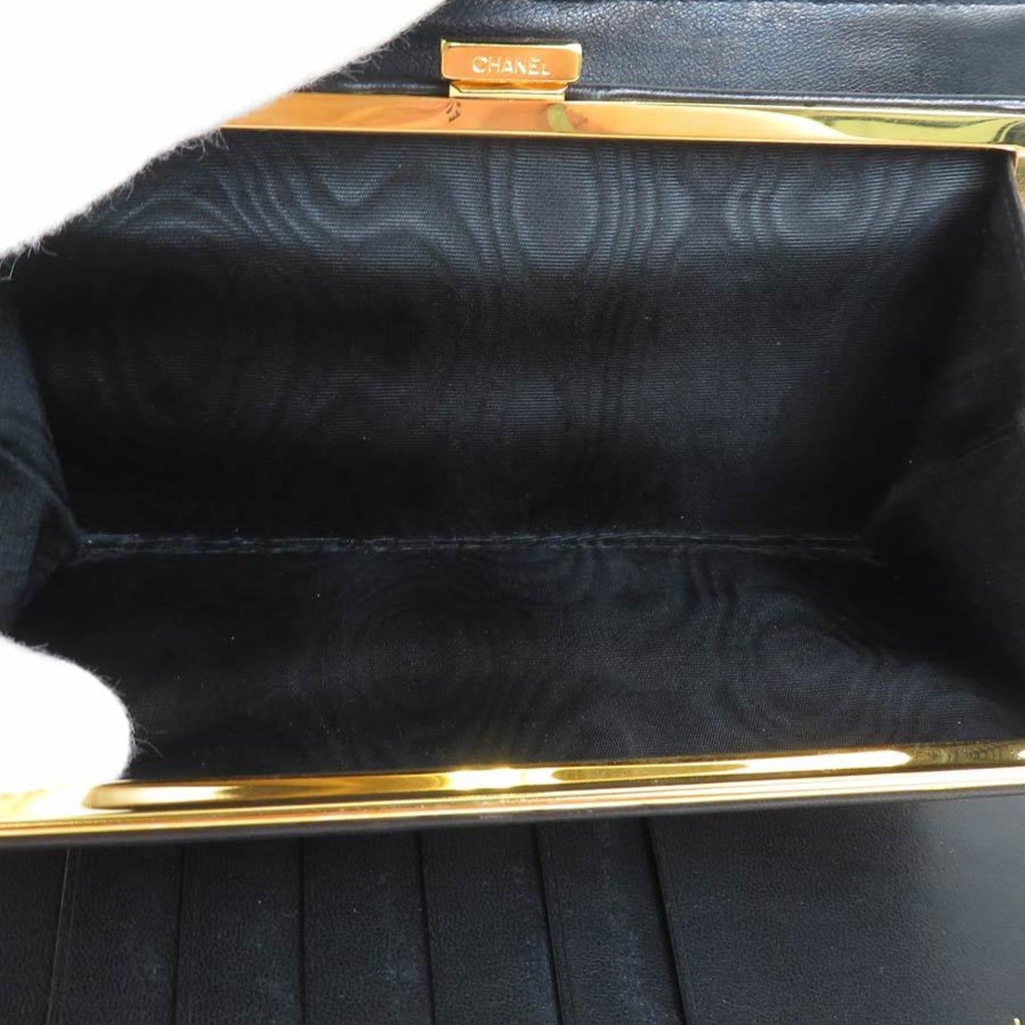 Luxury Chanel Bifold Wallet Coco Mark Caviar Skin Leather Black Women's