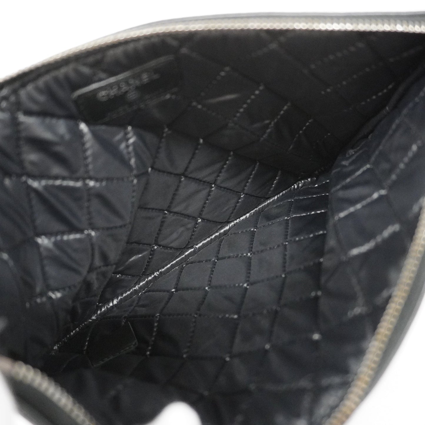 Luxury Chanel  Matelasse Women's Leather,Patent Leather Clutch Bag Black