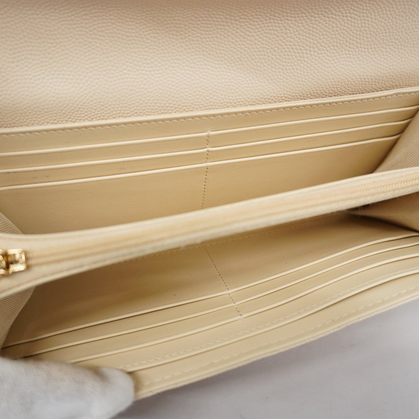 Luxury Chanel  Matelasse Long Wallet [bi-fold] Gold Hardware Caviar Leather Ivory