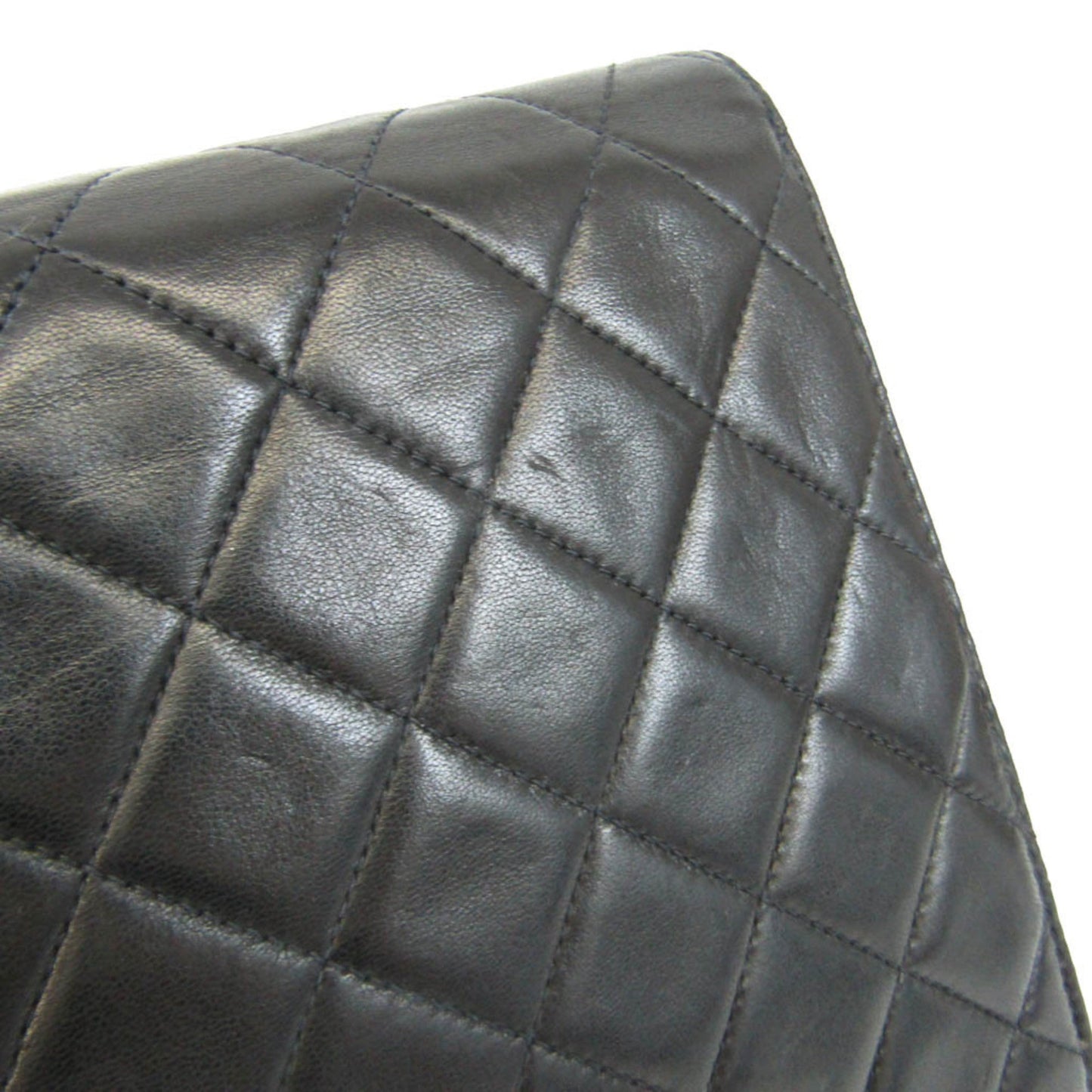 Luxury Chanel Matelasse A03569 Women's Leather Shoulder Bag