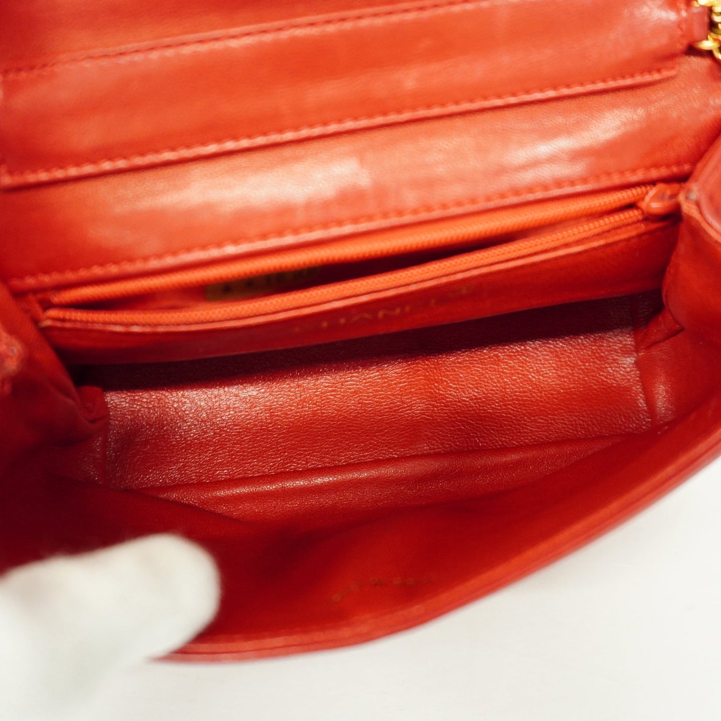 Luxury Chanel  Women's Leather Shoulder Bag Red Color
