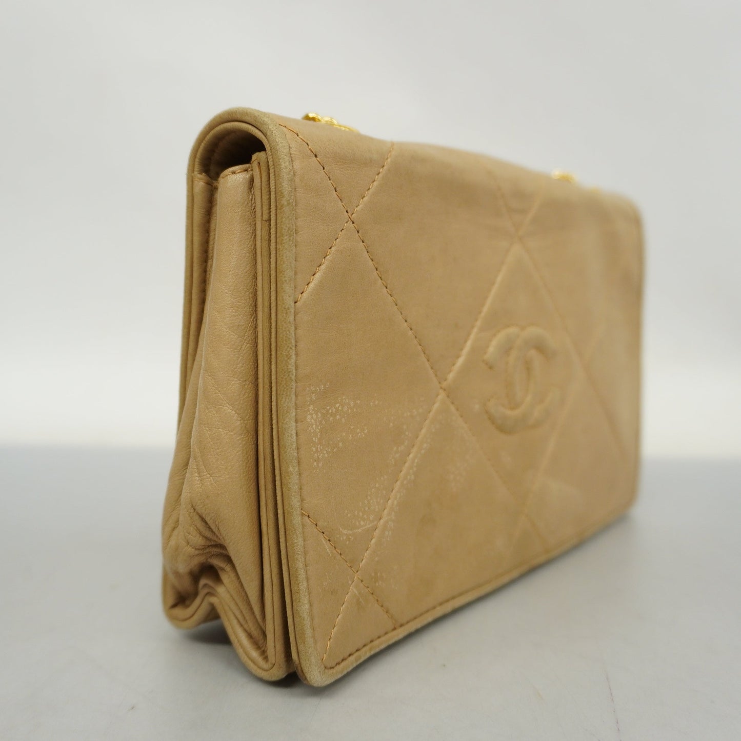 Luxury Chanel  Matelasse Single Chain Women's Leather Shoulder Bag Beige