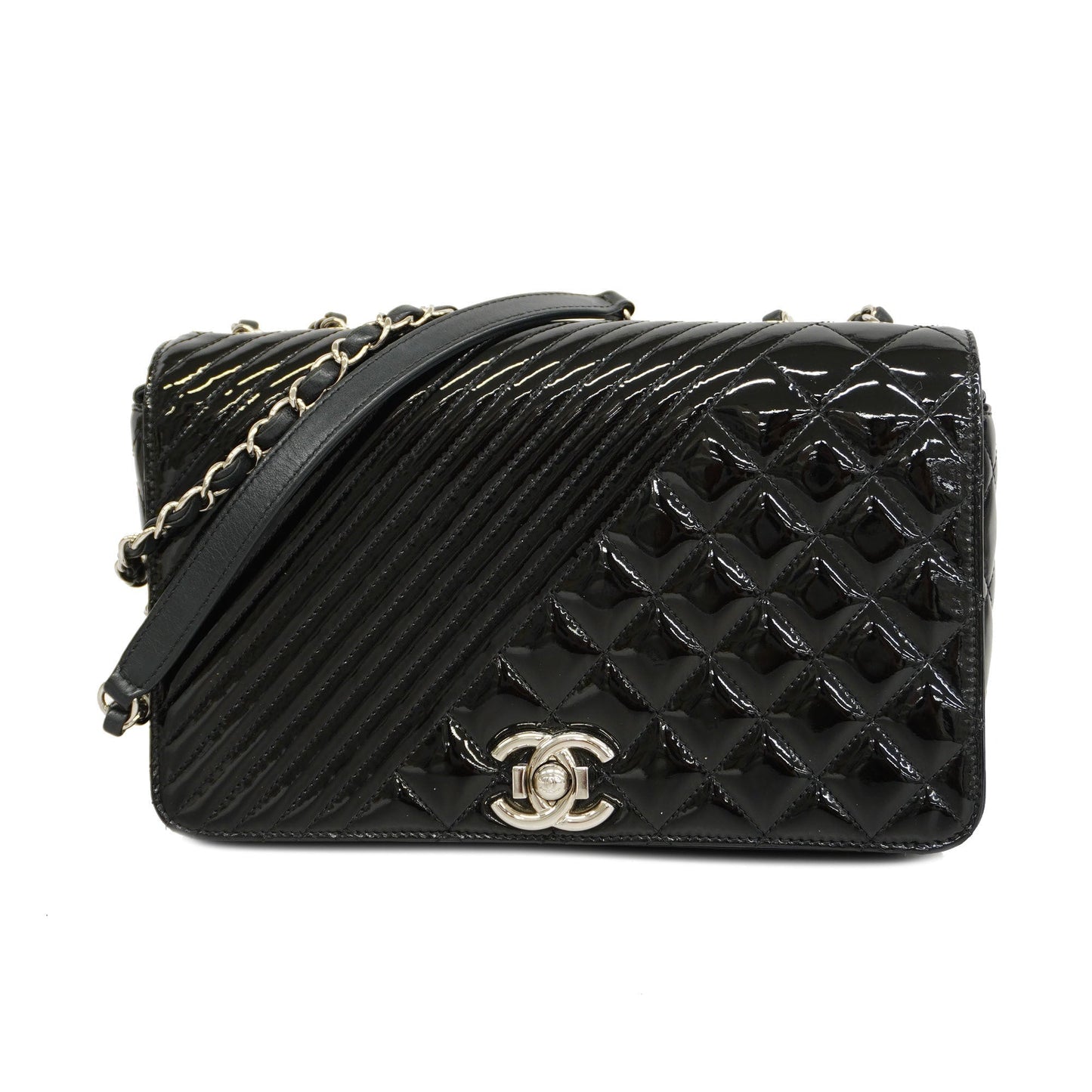 CHANELAuth  Matelasse Boy  Chain Shoulder Women's Shoulder Bag
