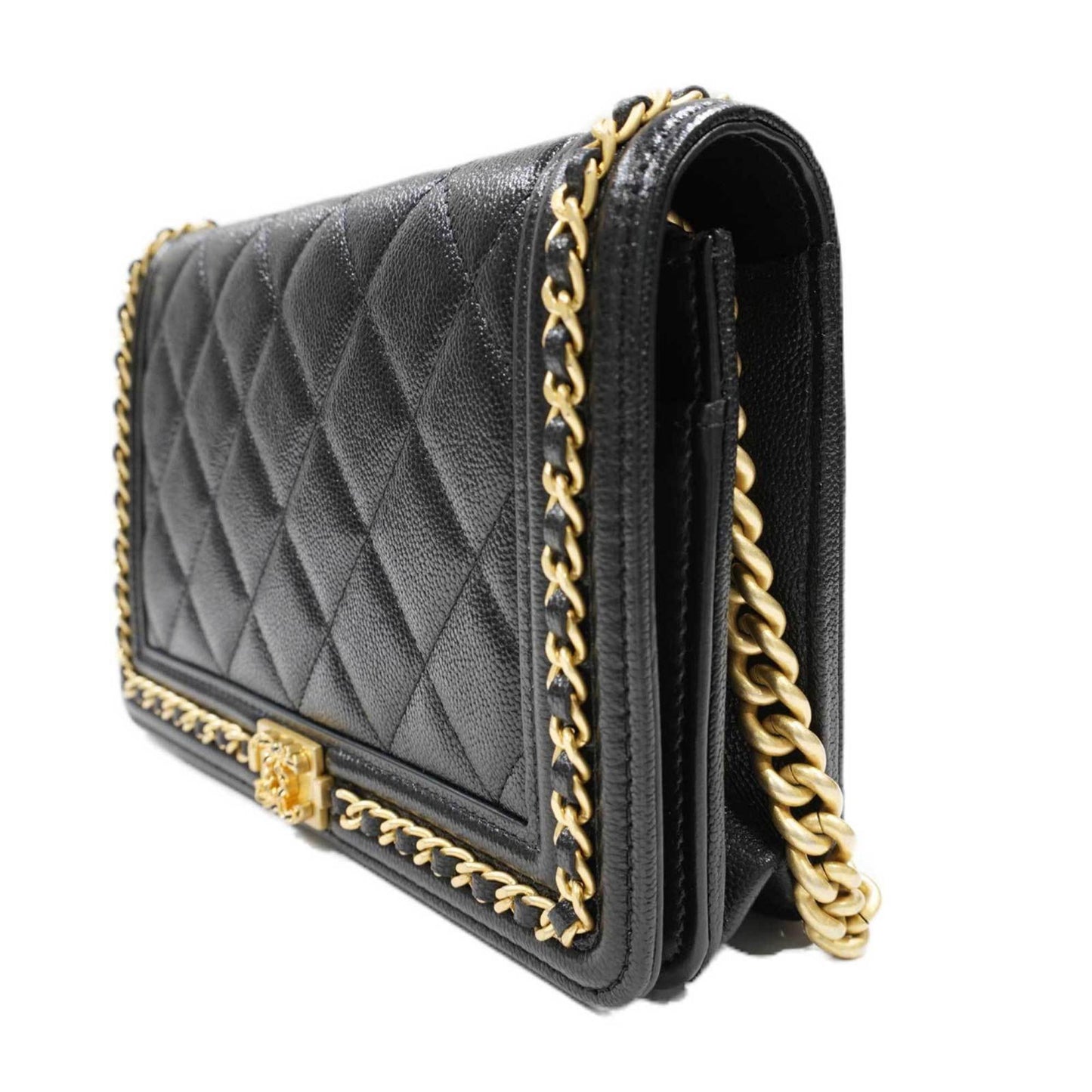Luxury Chanel [] 19 Chain Shoulder Bag Black/G Metal Fittings Caviar Skin Women's Men's