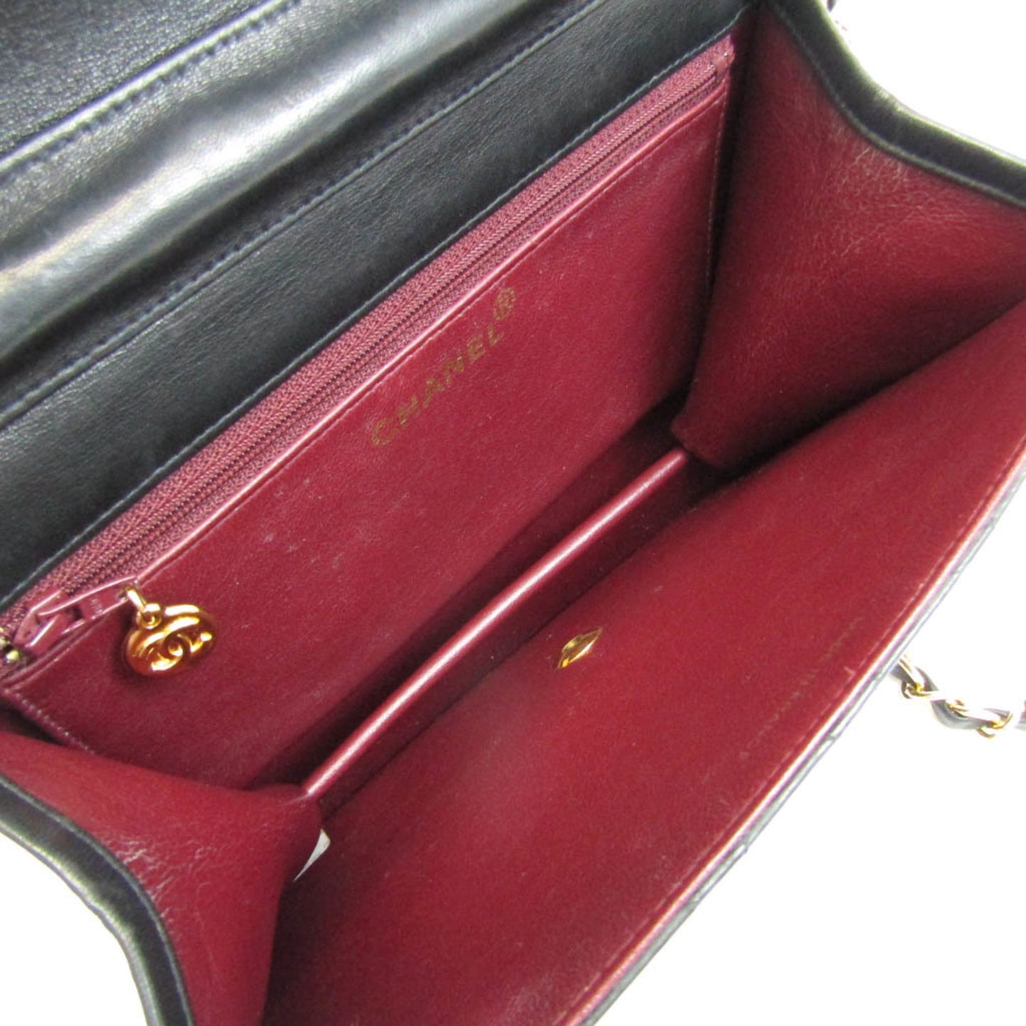 Luxury Chanel Matelasse A03569 Women's Leather Shoulder Bag