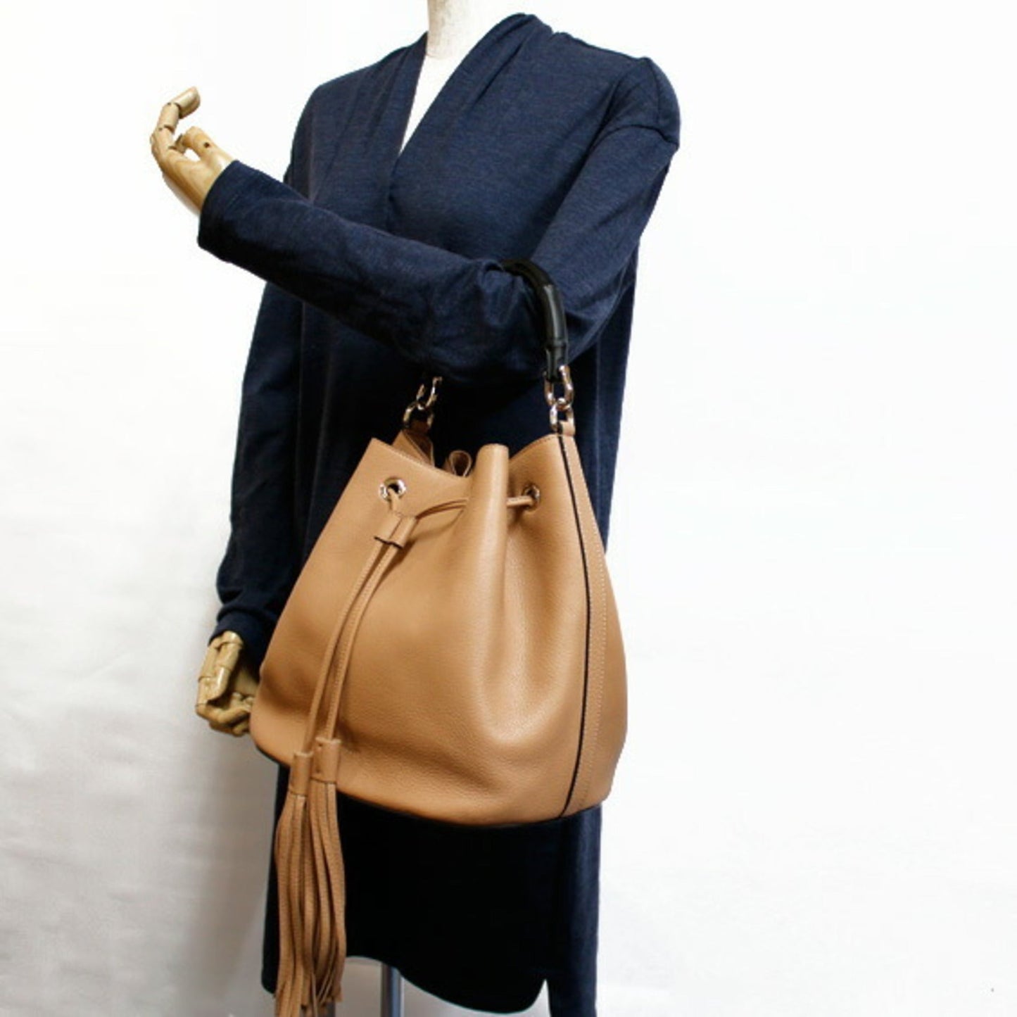 Luxury Gucci Shoulder Bag Bamboo Handbag Beige Women's Leather