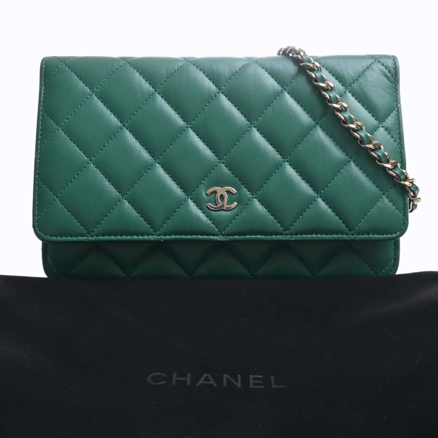 Luxury Chanel Lambskin Matelasse Coco Mark Chain Shoulder Long Wallet Green Ladies