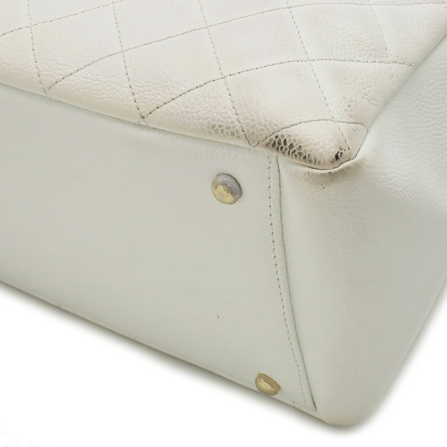 Luxury Chanel matelasse chain tote bag shoulder caviar skin leather white