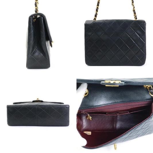 Luxury Chanel Crossbody Shoulder Bag Matelasse Leather/Metal Black/Gold Women's