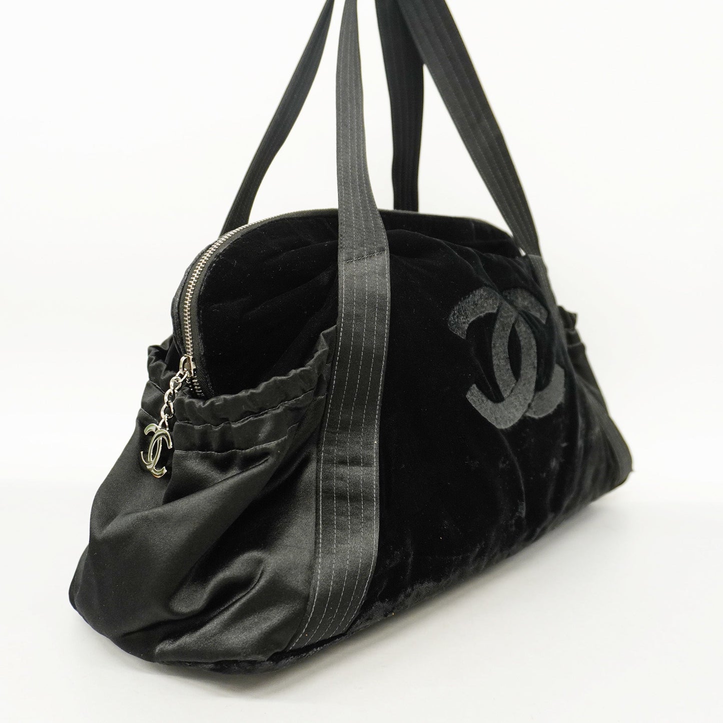 Luxury Chanel  Boston Bag Men,Women,Unisex Satin,Leather Boston Bag Black