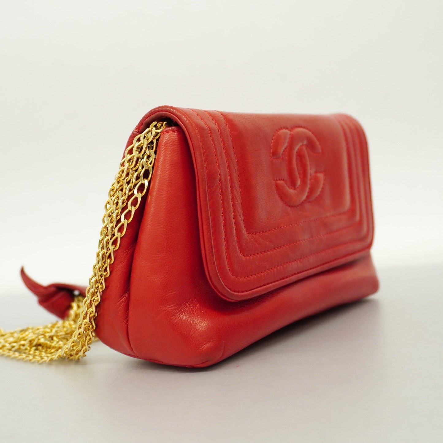 Luxury Chanel  Women's Leather Shoulder Bag Red Color