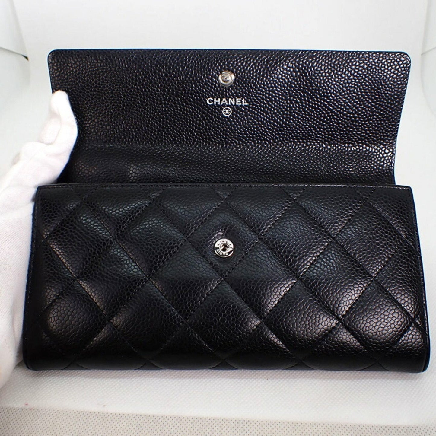 Luxury Chanel caviar skin matelasse black long wallet