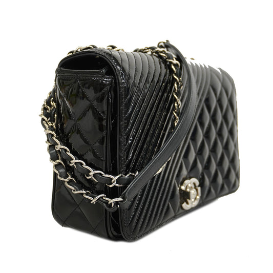 CHANEL  Matelasse Boy  Chain Shoulder Women's Shoulder Bag