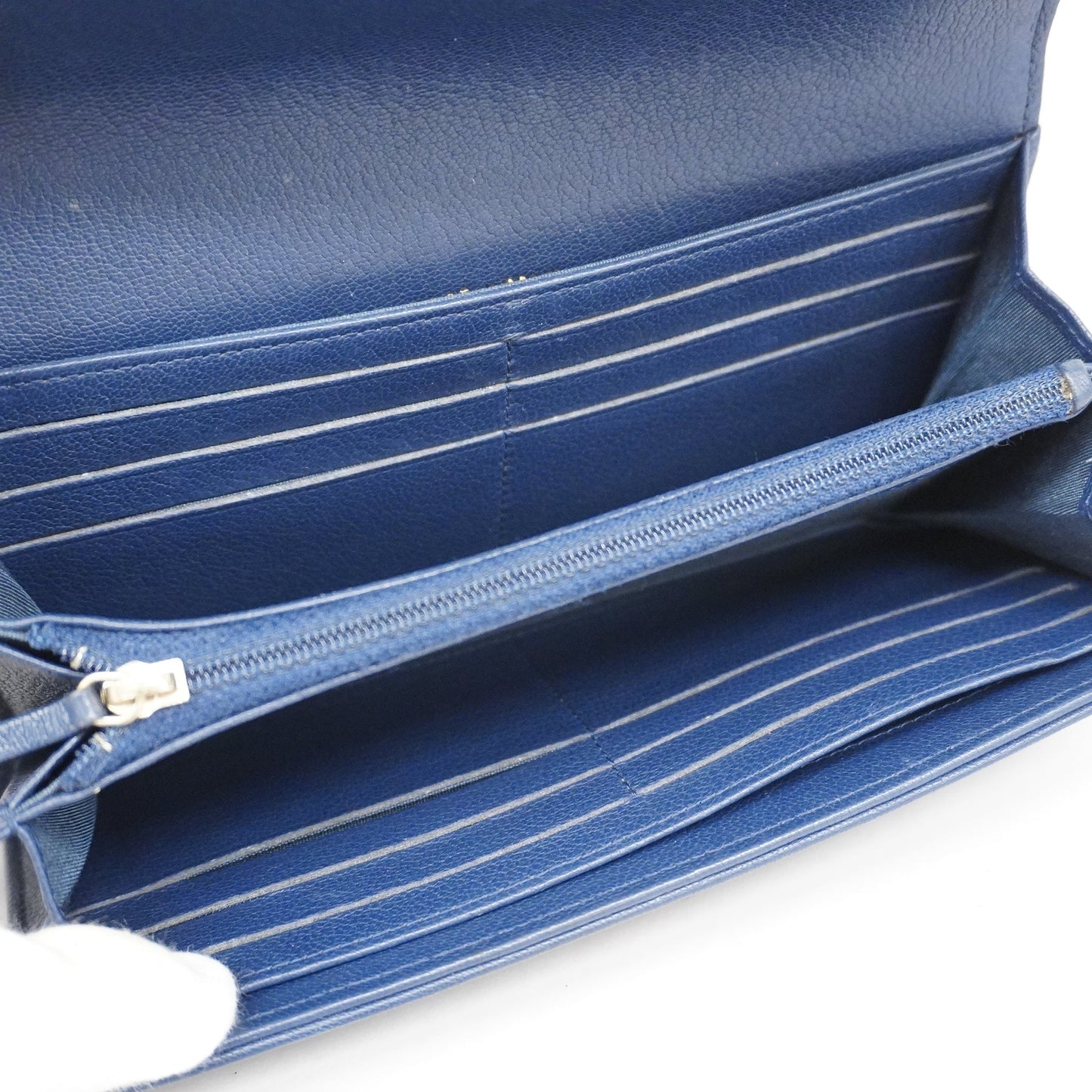 Luxury Chanel  Bi-fold Long Wallet Gold Hardware Navy