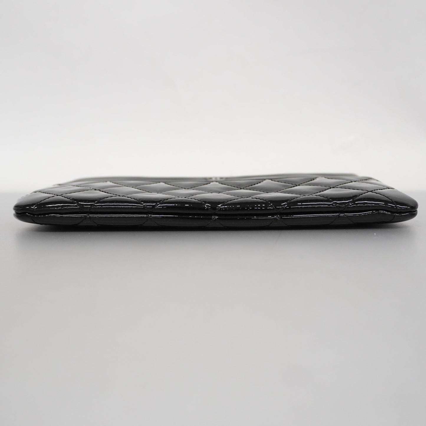 Luxury Chanel  Matelasse Women's Leather,Patent Leather Clutch Bag Black