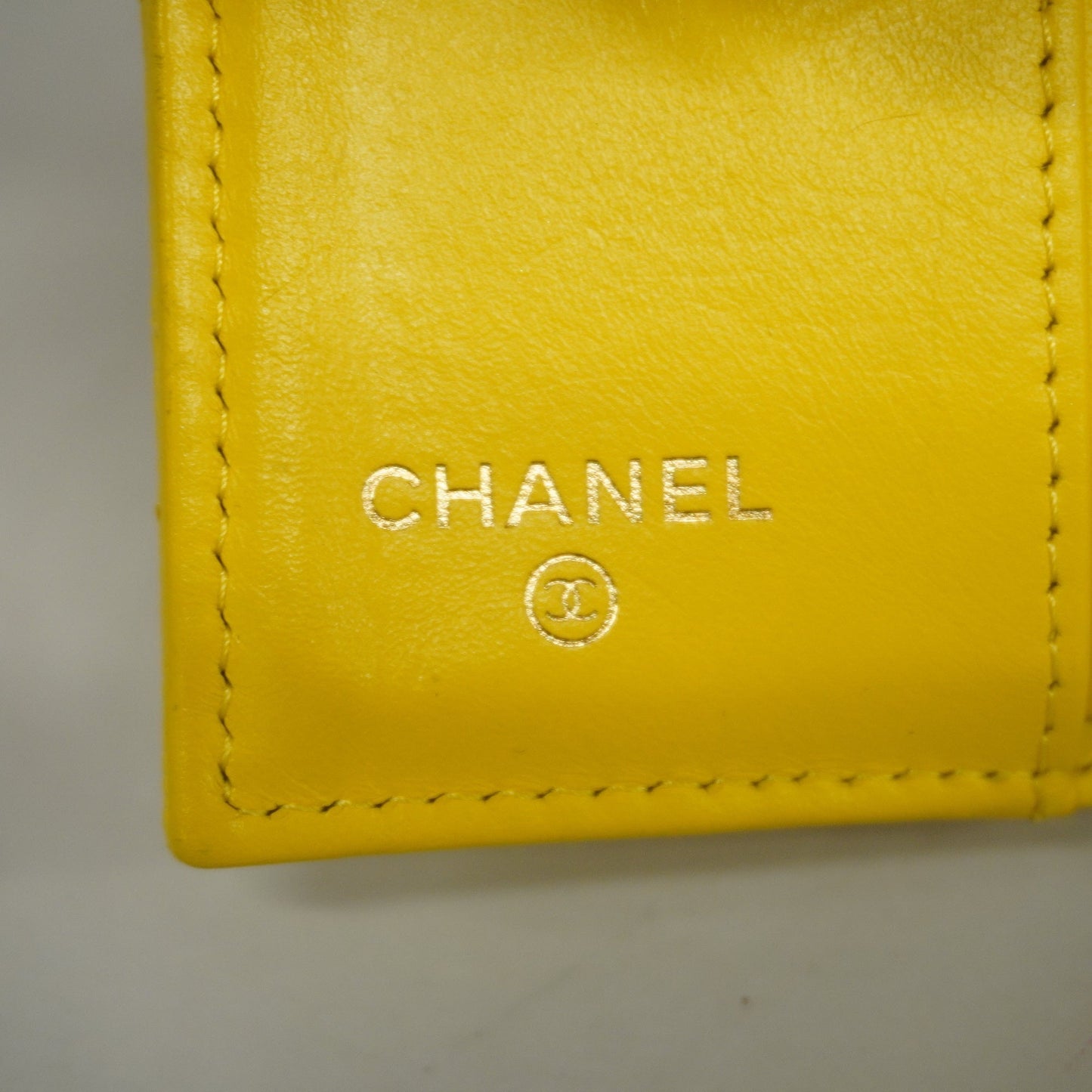 Luxury Chanel  Matelasse Tri-fold Wallet Gold Metal Fittings Women's Caviar Leather