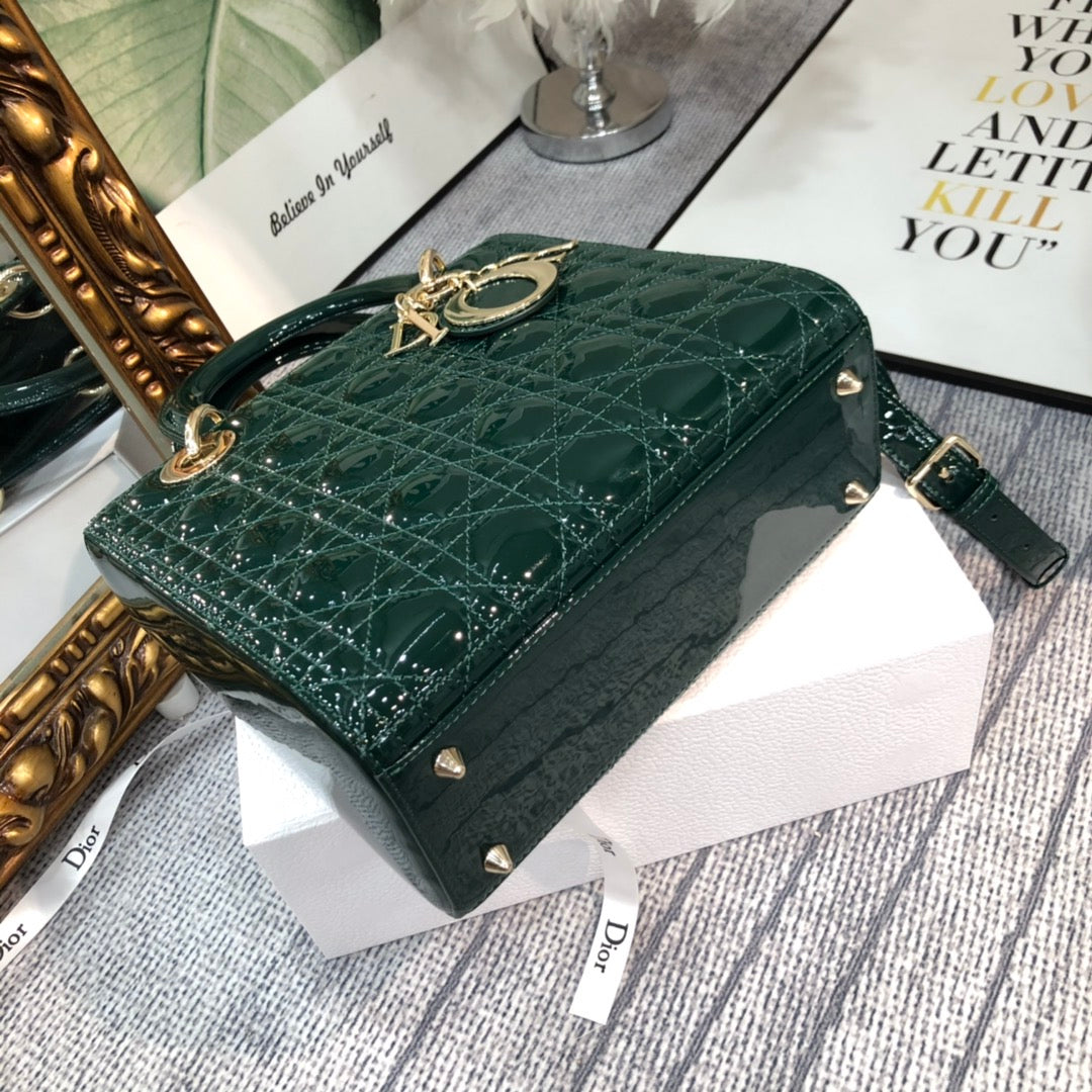 Luxury Diormedium lady 24 blue green patent calfskin
