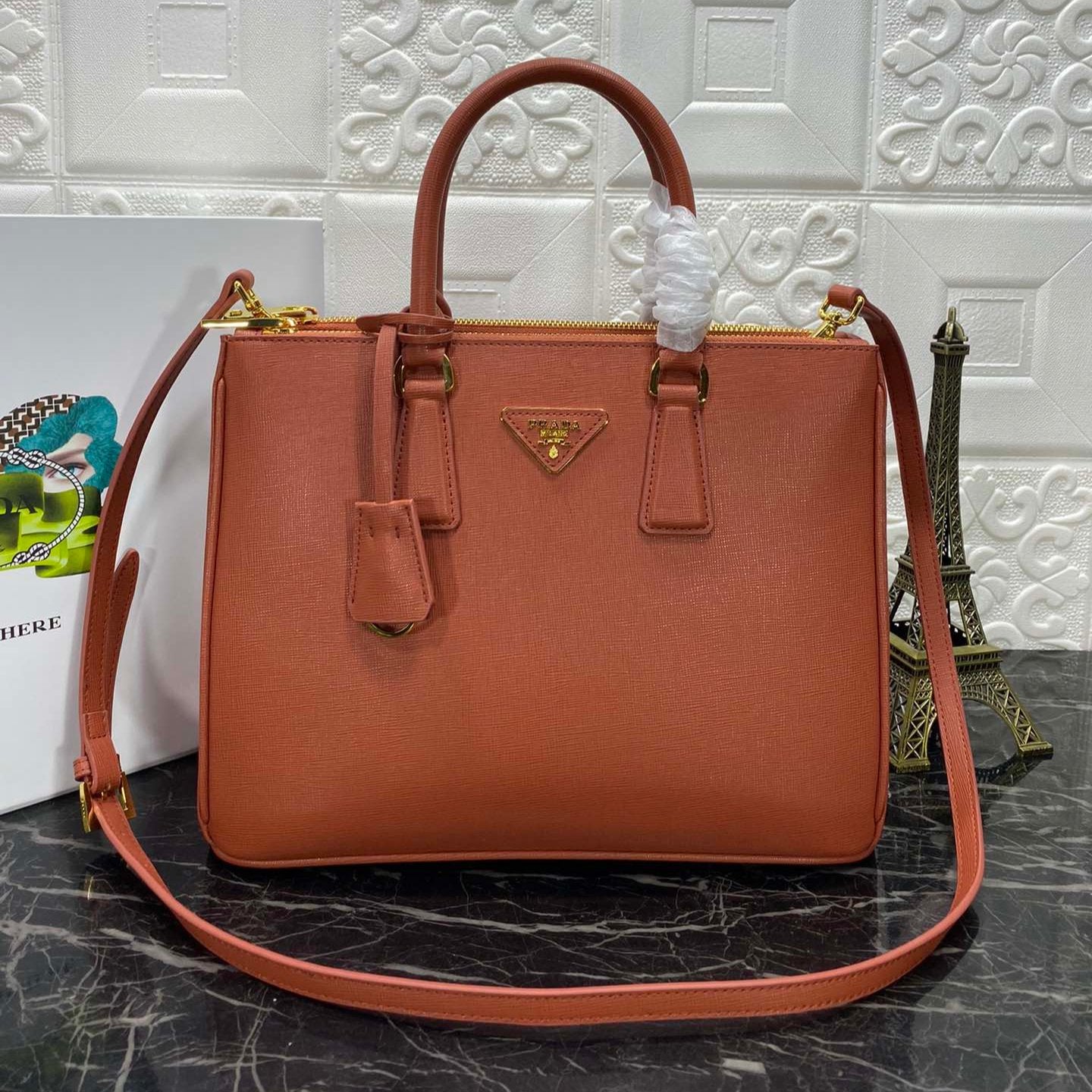 Luxury PradaGALLERIA 32 BAG IN BRONZE ORANGE SAFFIANO LEATHER