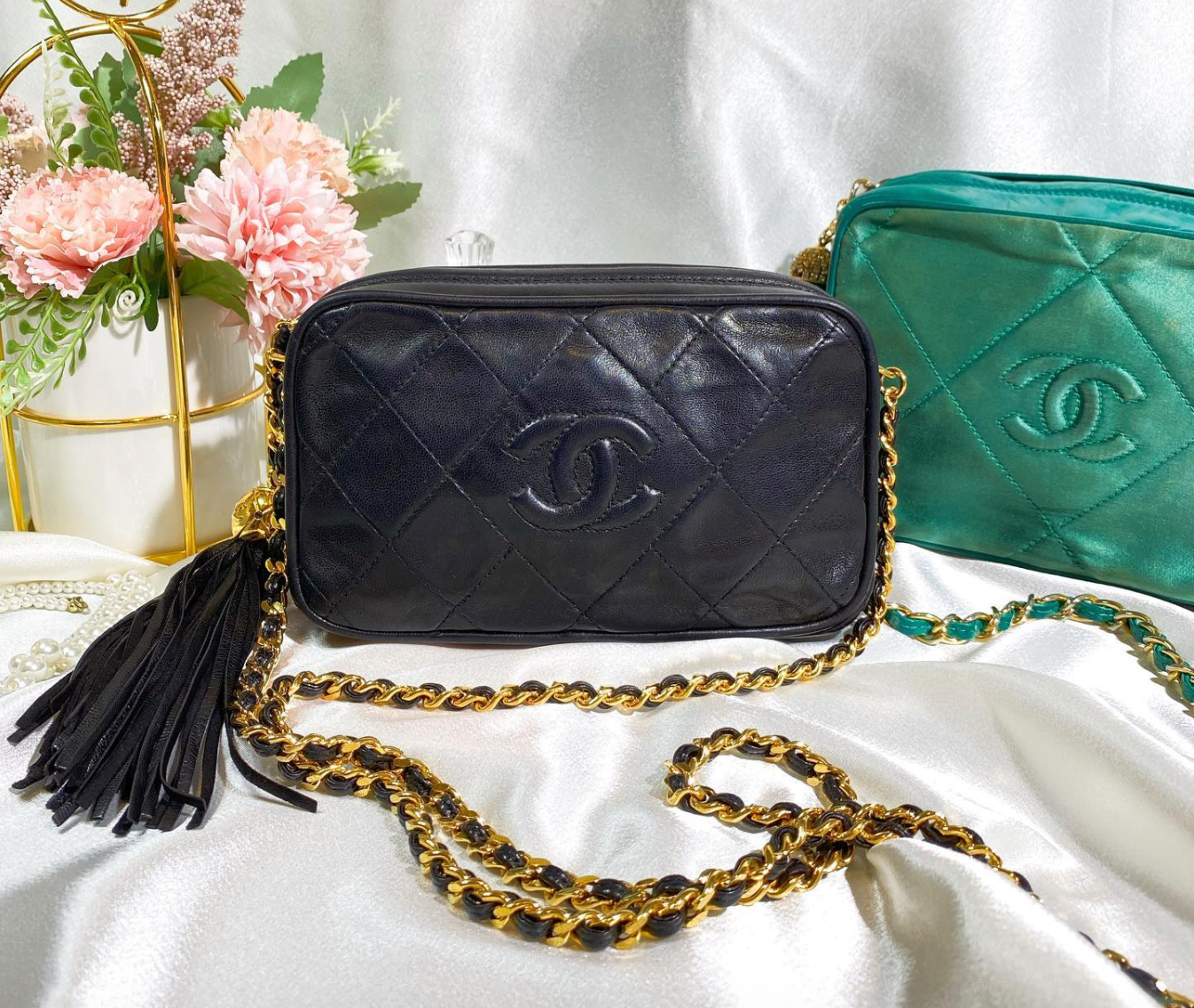No.2013-Chanel Vintage Mini Camera Bag