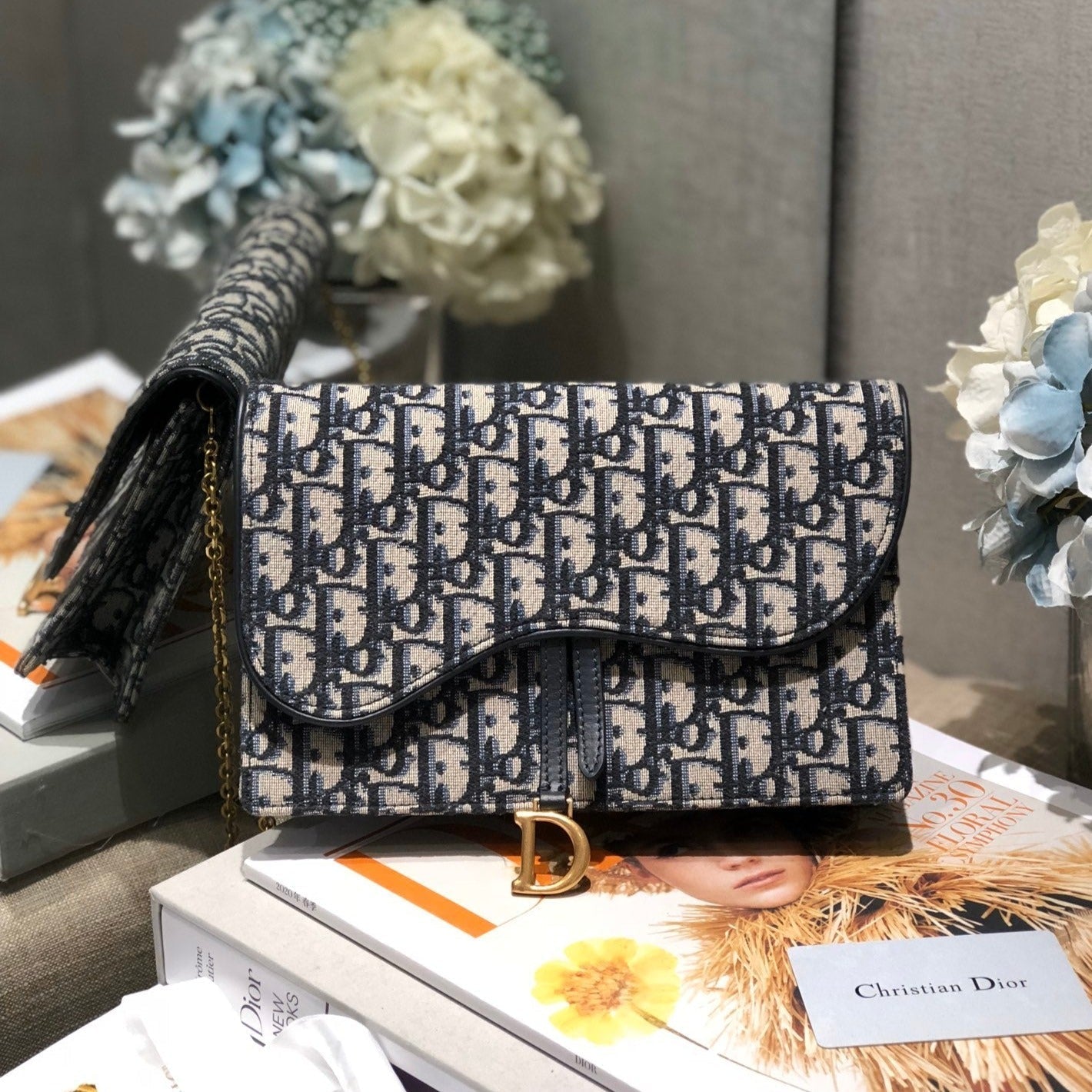 Luxury DiorSaddle Pouch With Chain Blue Obique Embroidery