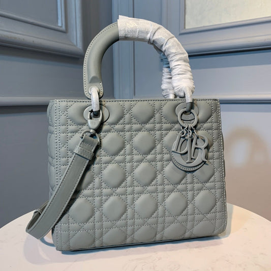 Luxury Diormedium lady 24 matte grey calfskin matte grey hardware