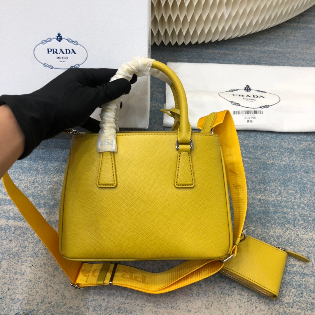 Luxury PradaMINI 23 BAG IN SUNNY YELLOW SAFFIANO LEATHER