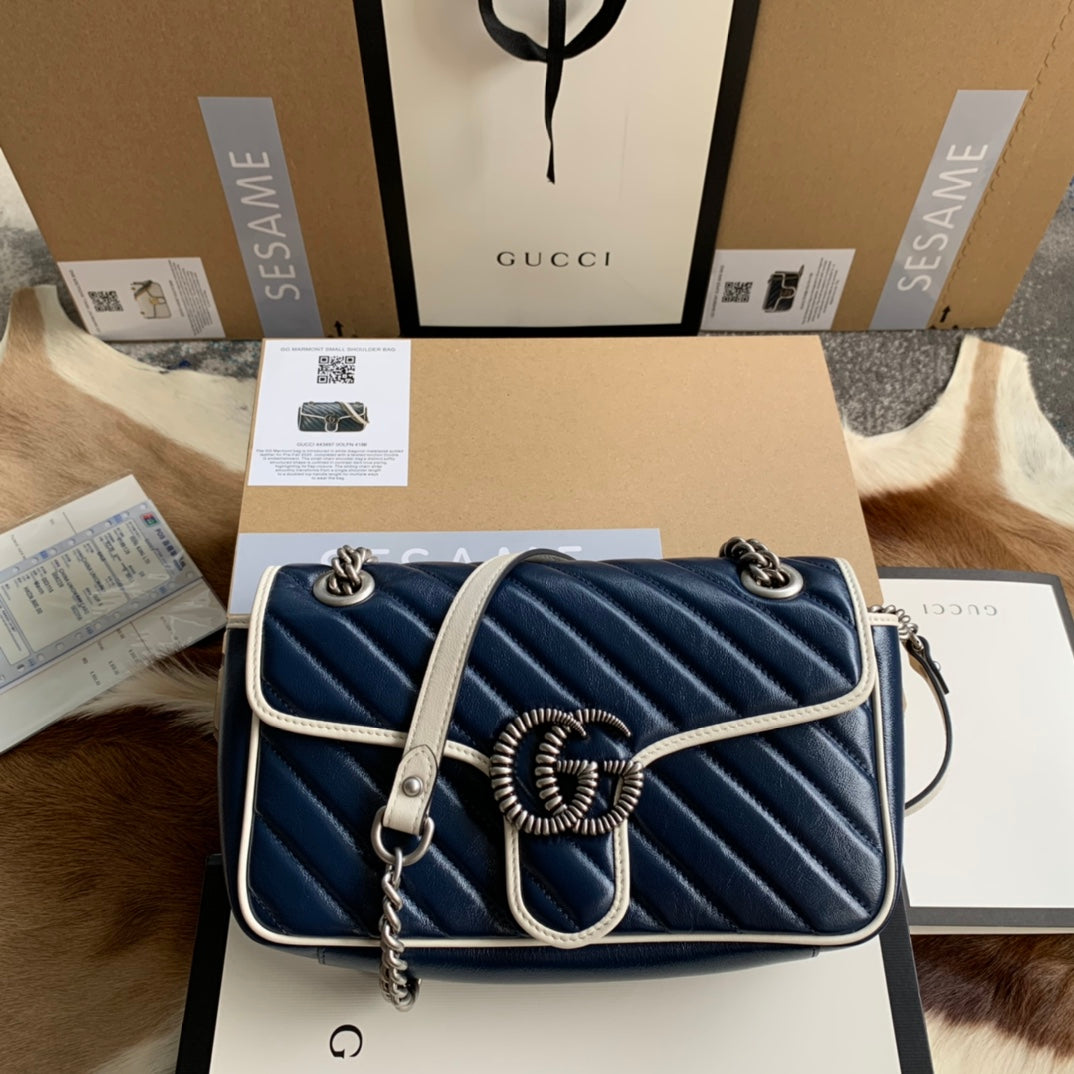 Luxury Gucci GG MARMONT MEDIUM 26 HANDBAG IN MIDNIGHT BLUE CALFSKIN