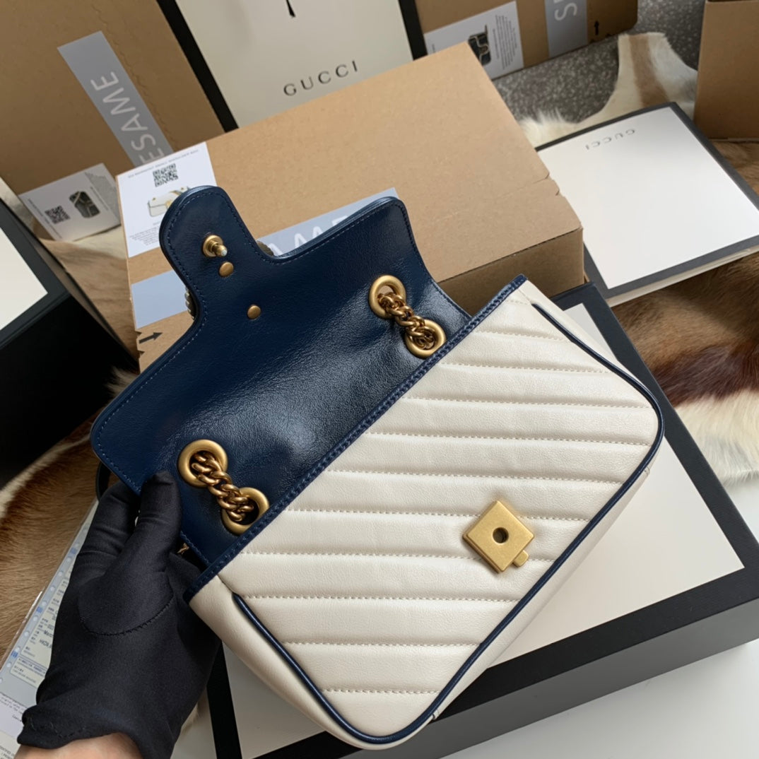 Luxury Gucci GG MARMONT 22 HANDBAG IN WHITE CALFSKIN