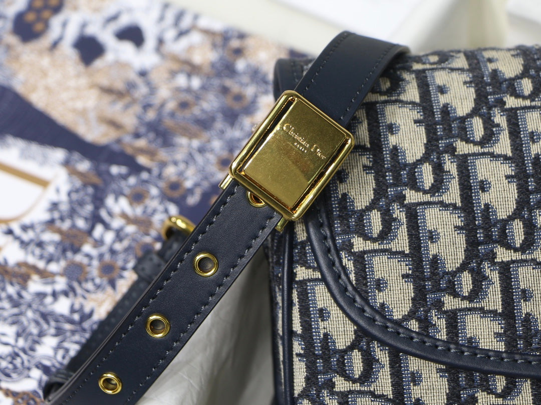 Luxury DiorMEDIUM BOBBY 22CM BLUE OBLIQUE EMBROIDEDERED CANVAS GOLD HARDWARE
