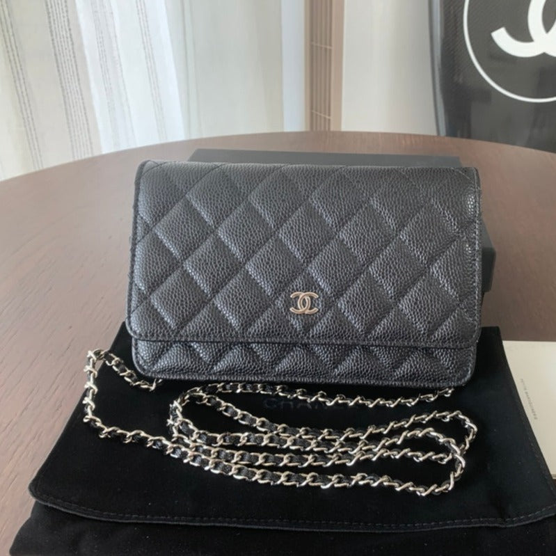 Luxury Chanel WOC 19CM BLACK CAVIAR SILVER HARDWARE