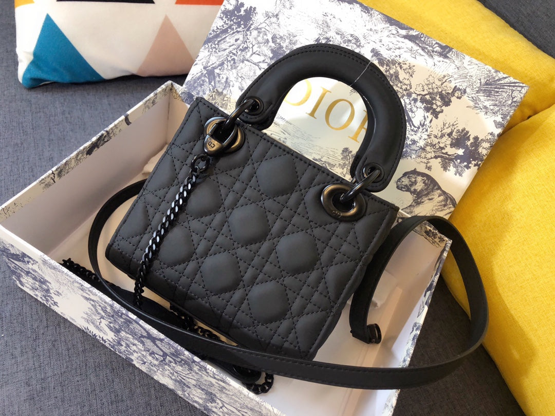 Luxury DiorMINI LADY 17 BAG IN BLACK CALFSKIN