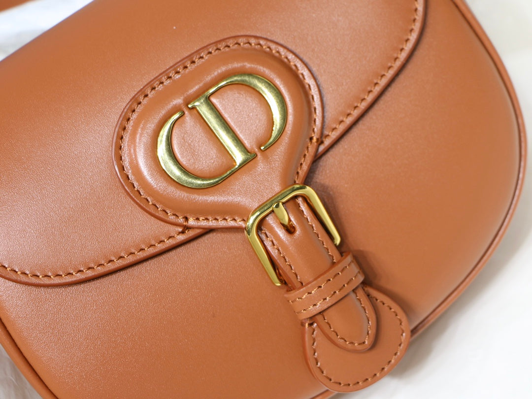 Luxury DiorSMALL BOBBY 18 BAG IN CINNAMON BROWN GLOSSY CALFSKIN