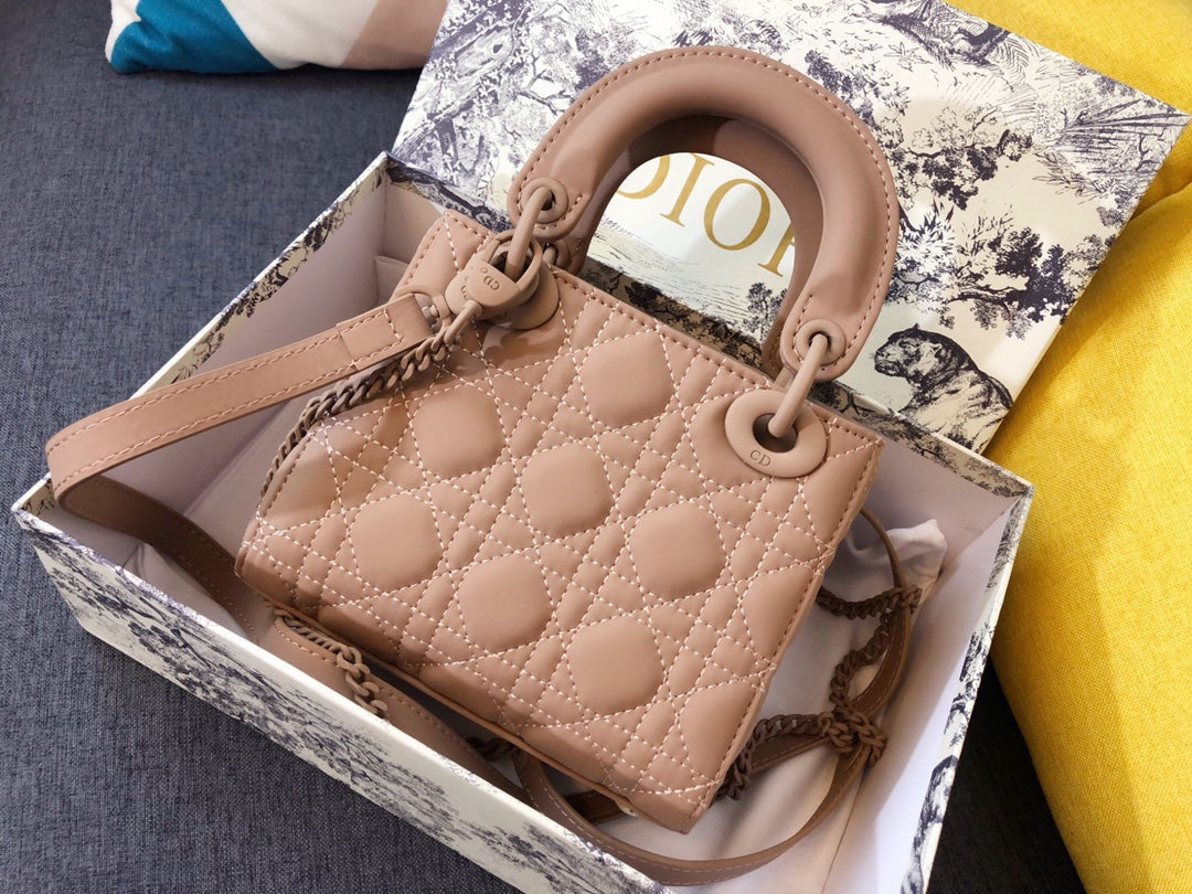 Luxury DiorMINI LADY 17 BAG IN CAMEL BROWN CALFSKIN