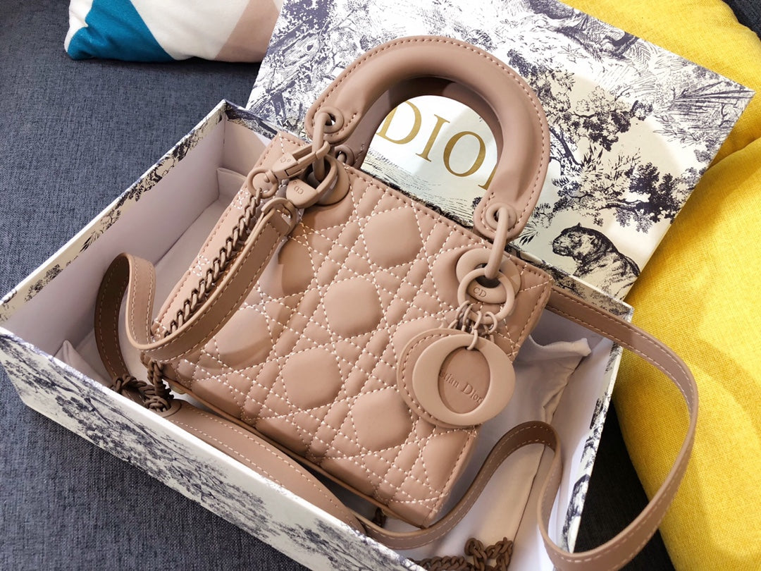 Luxury DiorMINI LADY 17 BAG IN CAMEL BROWN CALFSKIN