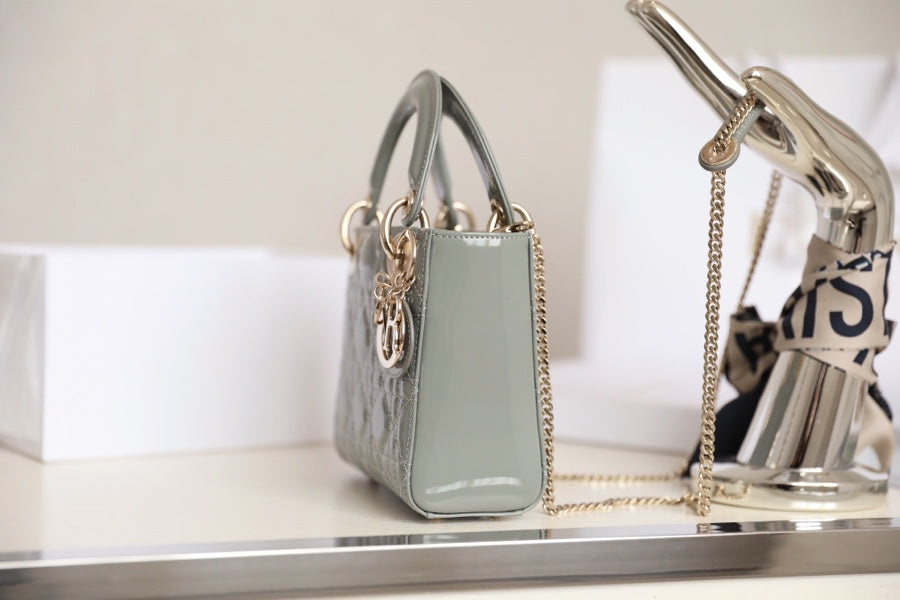 Luxury DiorLADY 17 IN GRAY WITH CANNAGE PATTERN