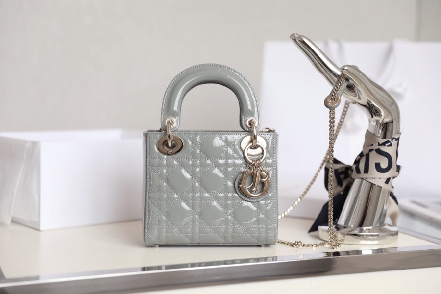 Luxury DiorLADY 17 IN GRAY WITH CANNAGE PATTERN