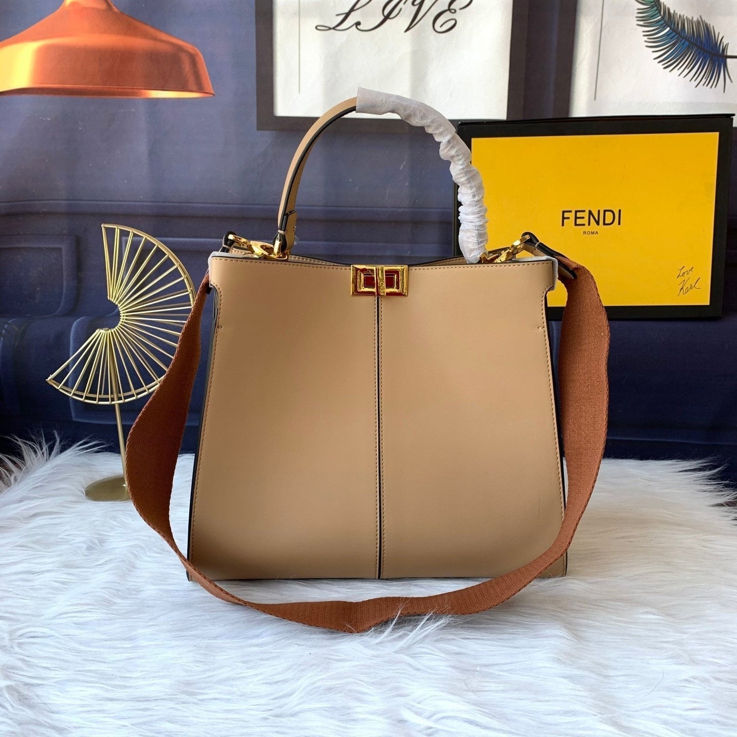 Luxury FendiPeekaboo X-lite medium 30cm Bag light brown lambskin gold hardware