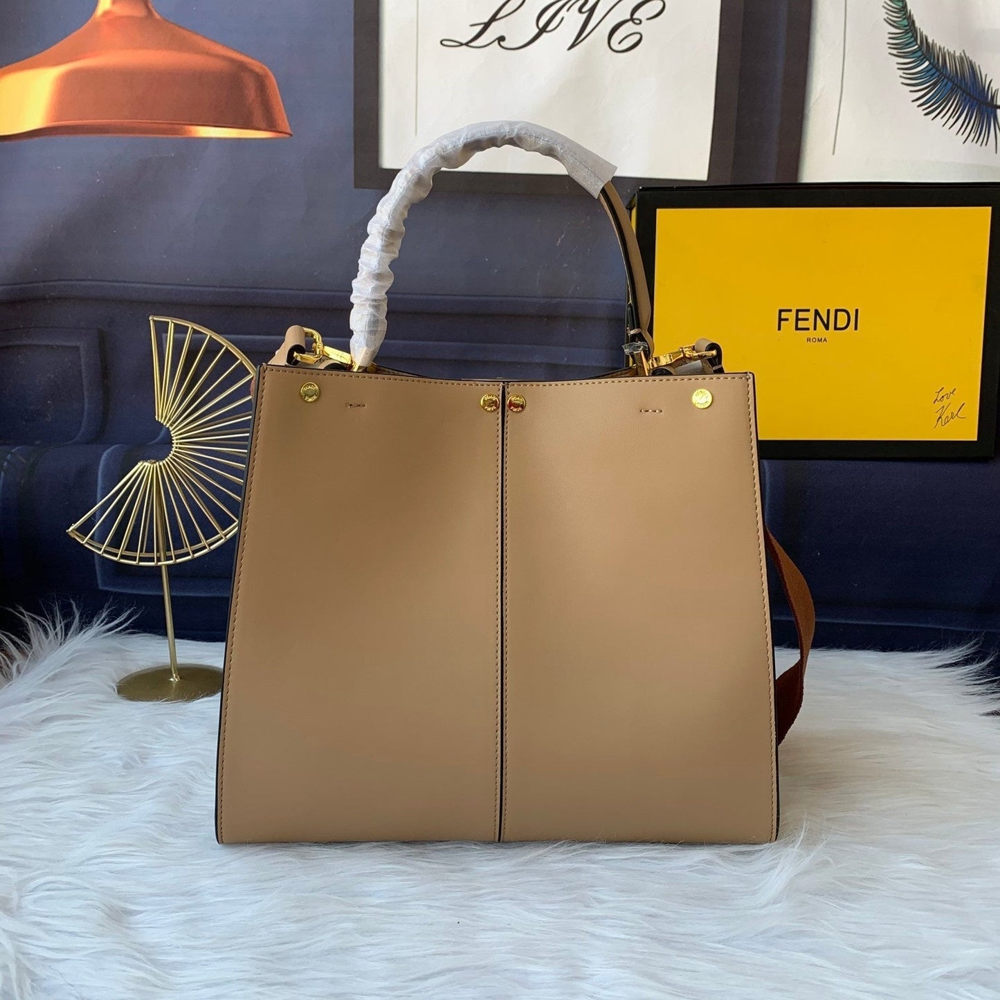 Luxury FendiPeekaboo X-lite medium 30cm Bag light brown lambskin gold hardware